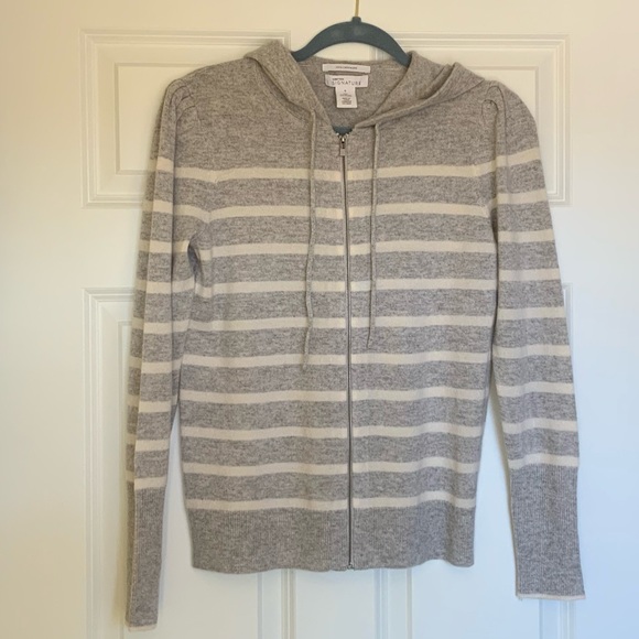 Nordstrom Signature 100% cashmere Zip Up hoodie Sweater